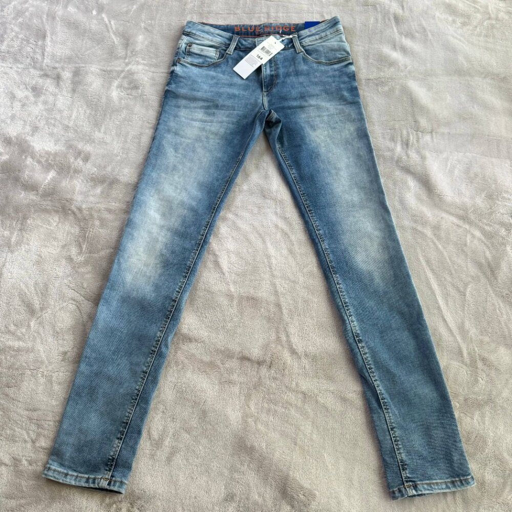 Blue Ridge Medium Wash Skinny Jeans